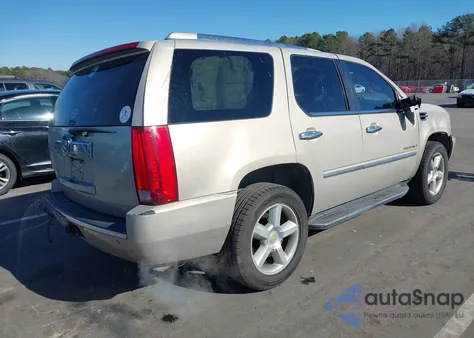 2007 Cadillac Escalade Standard z USA, uszkodzony, nr VIN 1GYEC63827R265567